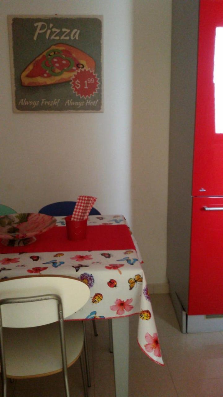 "La Casa Di Mariagrazia" Appartamento 4 Locali Sammichele Di Bari ภายนอก รูปภาพ