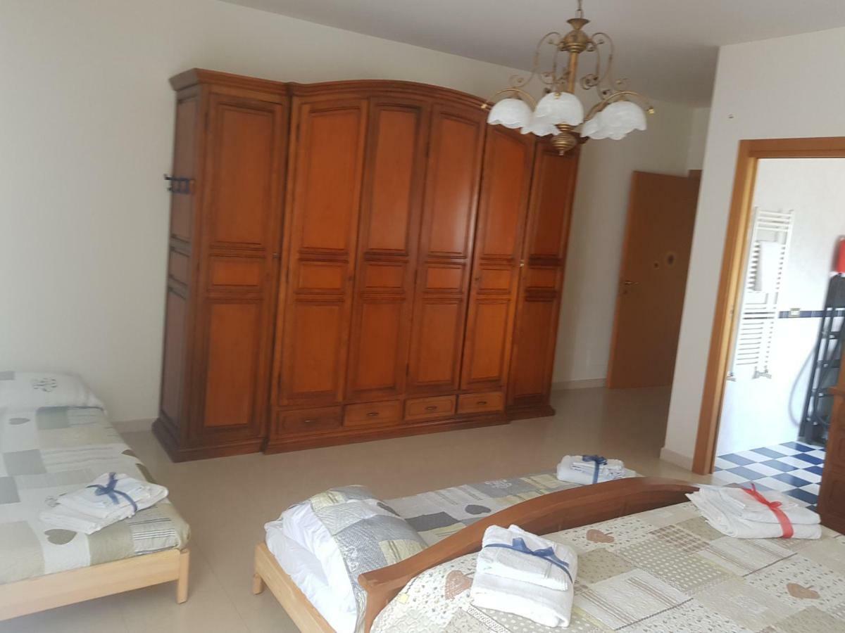 "La Casa Di Mariagrazia" Appartamento 4 Locali Sammichele Di Bari ภายนอก รูปภาพ